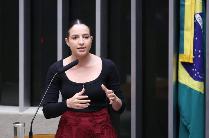 Câmara aprova MP que prevê financiamento de veículos para motoristas de aplicativo e taxistas