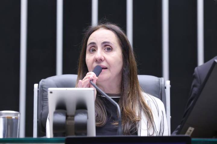 Comissão aprova regras para patentes criadas com auxílio de inteligência artificial