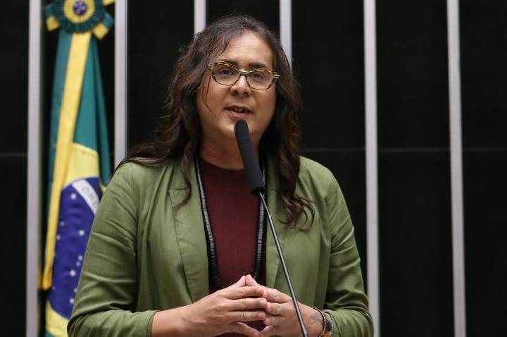 Comissão discute uso de medicamento no Sistema Único de Saúde para prevenção ao HIV; participe