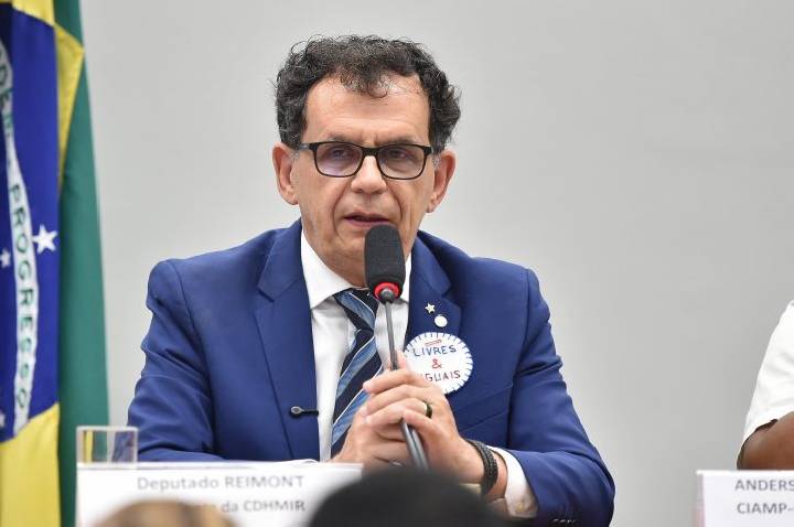 Comissão ouve procuradores sobre repressão durante a ditadura militar; participe