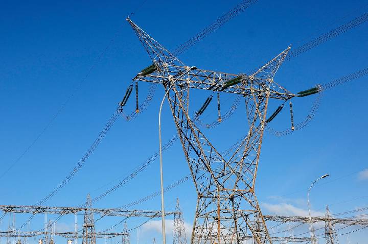 Comitê antecipa geração de energia para evitar impactos do El Niño