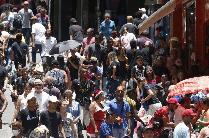 Consumidores podem renegociar dívidas bancárias até 31 de agosto 