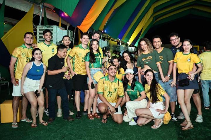 Copa Fan Fest vai além das transmissões, movimenta o esporte, fortalece a economia local e se torna ponto de encontro para toda a família