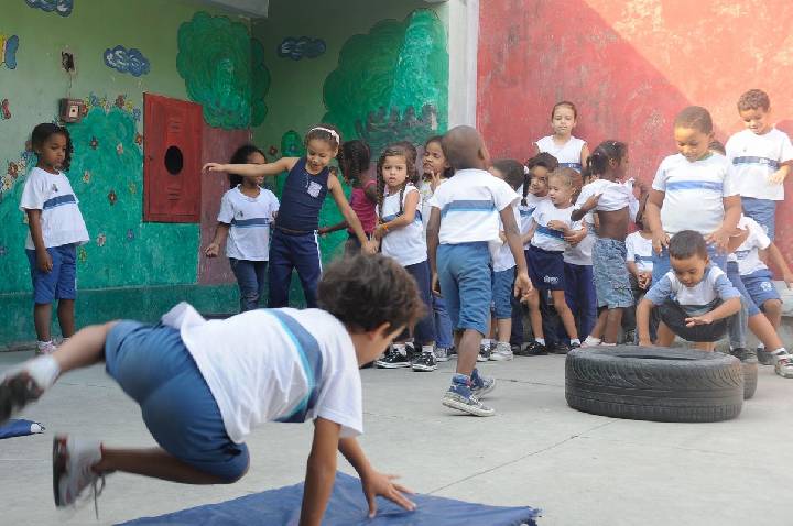 Escolas públicas têm até sábado para regularizar pendências com FNDE 
