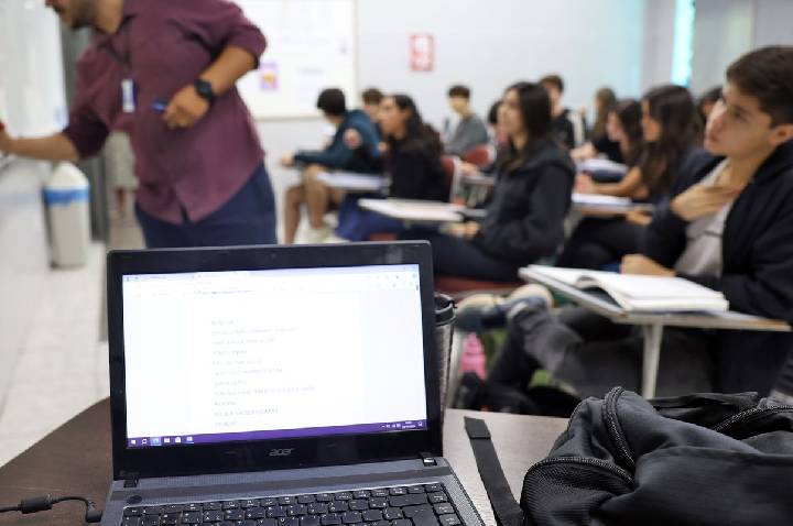 Fies: pré-selecionados têm até terça para complementar informações