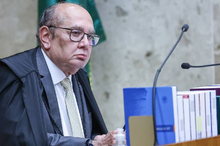 Gilmar Mendes diz que não há base legal para CPI indiciar ministros