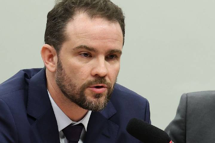 Governo enviará MP do Imposto Seletivo e renova subvenção ao diesel