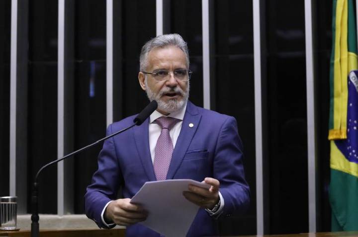 Projeto fixa prazo de 48 horas para fornecedor reembolsar o consumidor que cancela compra