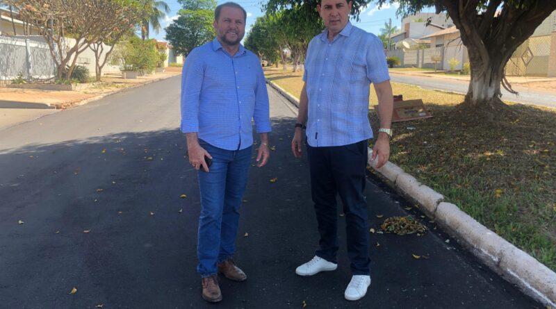 Deputado Cirone Deiró destina R$ 596 mil para reforçar estoque de medicamentos em Rolim de Moura