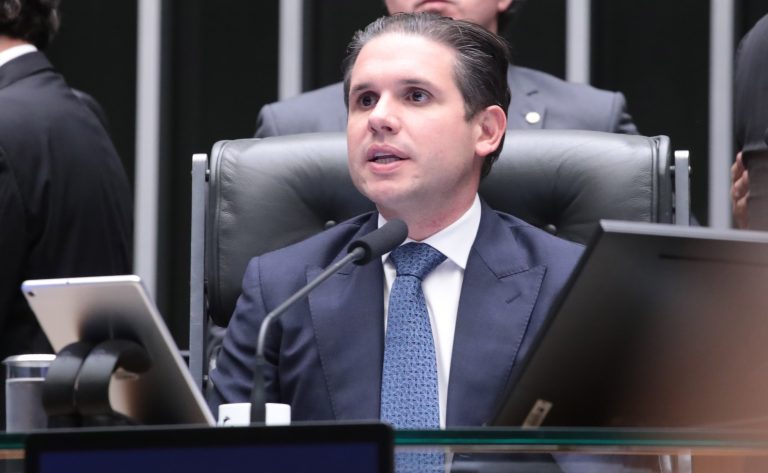 Motta elogia aprovação do projeto antifacção e espera votar PEC da Segurança na semana que vem
