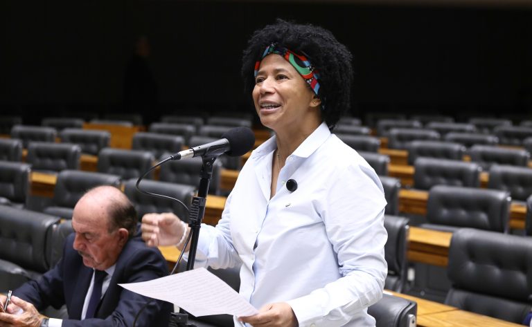 Comissão aprova dever de promover acessibilidade sem necessidade de pedido prévio