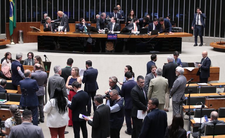 Câmara aprova projeto que reformula o seguro rural