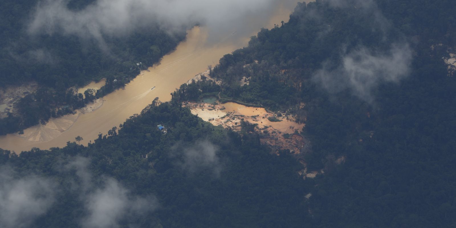 STF dá 2 anos para Congresso regulamentar mineração em terra indígena