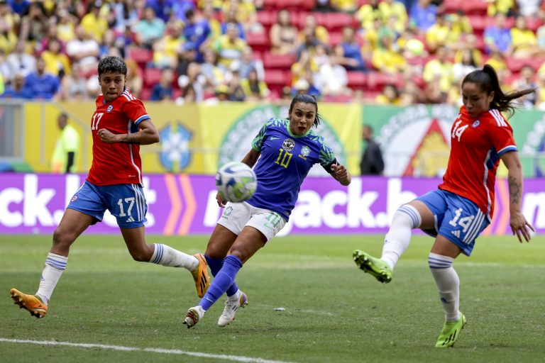 Leis viabilizam a Copa Feminina de 2027 e propostas reforçam o protagonismo das mulheres no futebol
